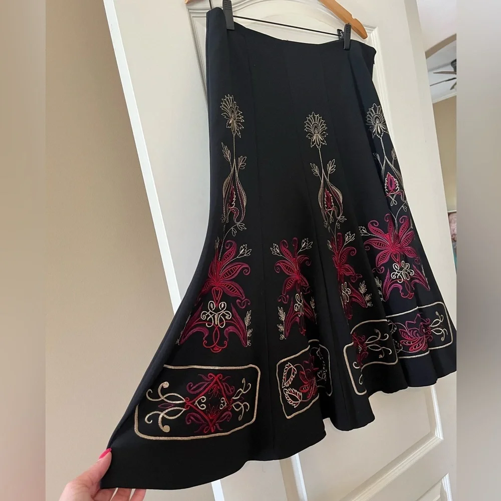 Sunny Leigh Elegant Black Patterned Mid-Length Skirt Women’s Size 14 - Picture 6 of 16